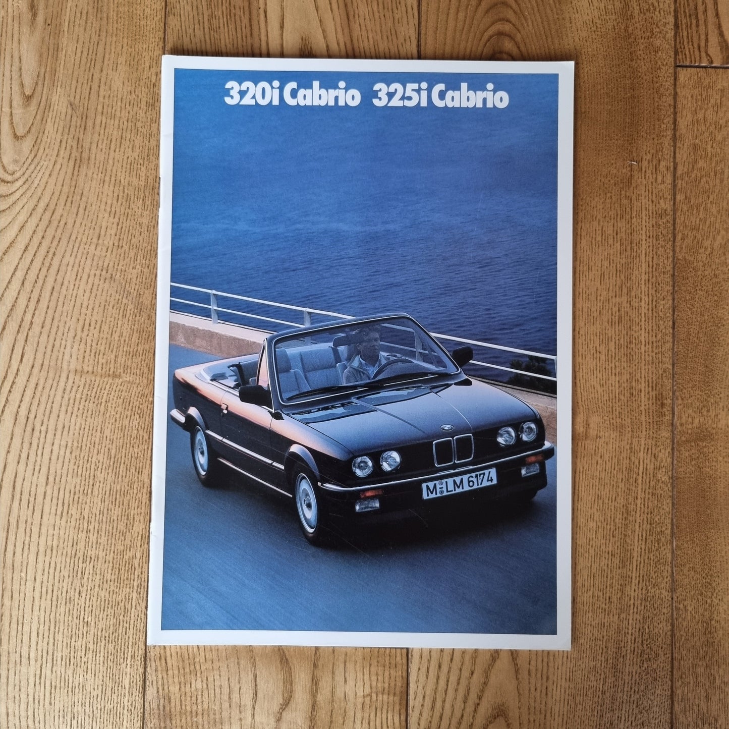 BMW E30 Cabrio Brochure