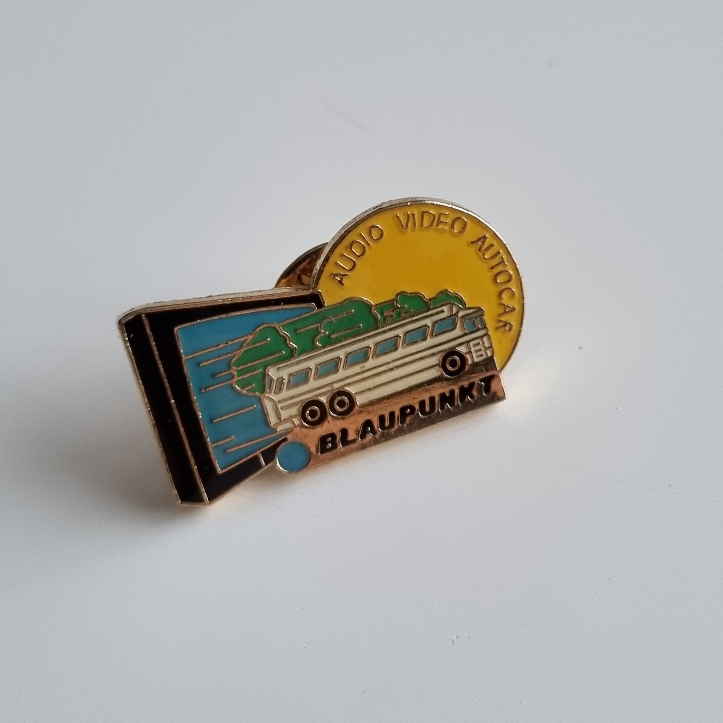 Blaupunkt Pin