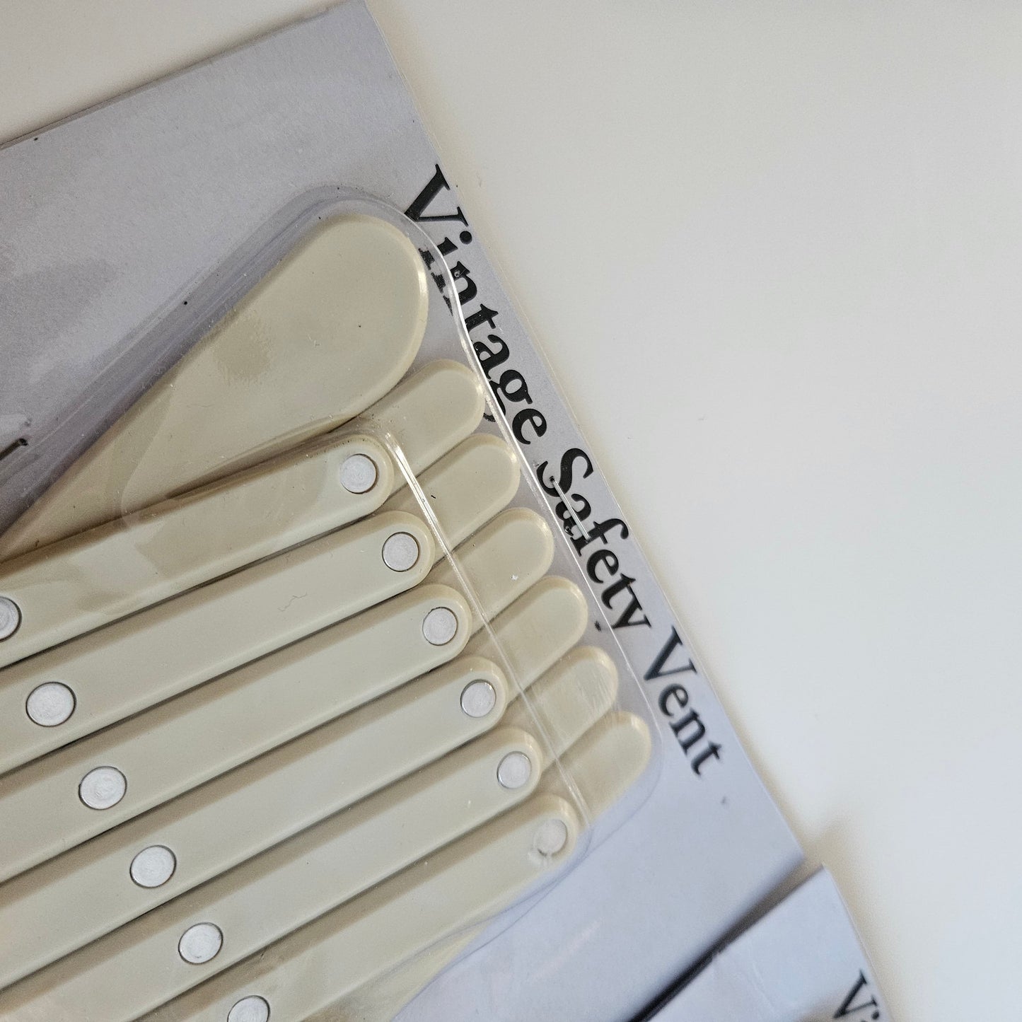 Beige Vintage Safety Vent