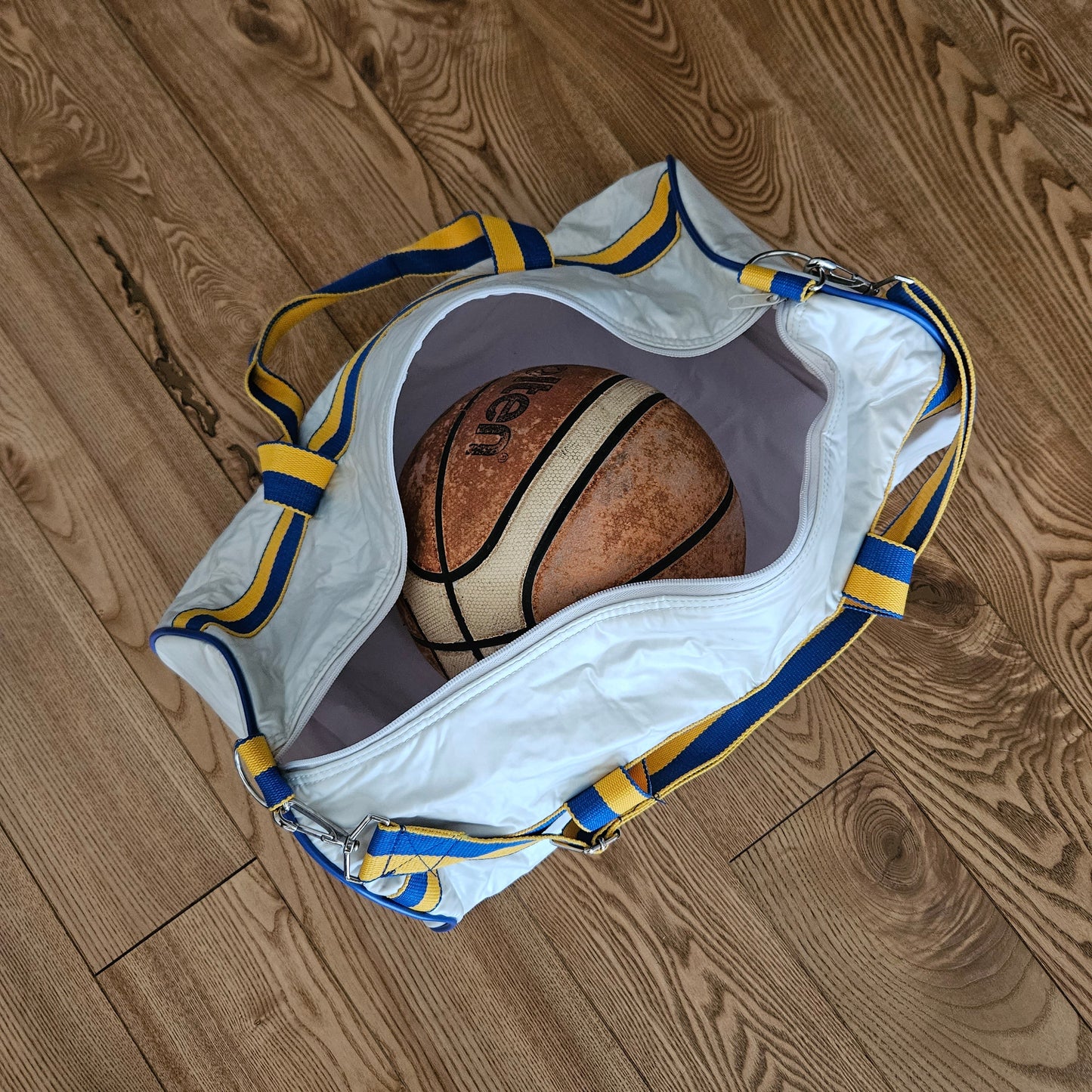 Hella Sport Collection Bag