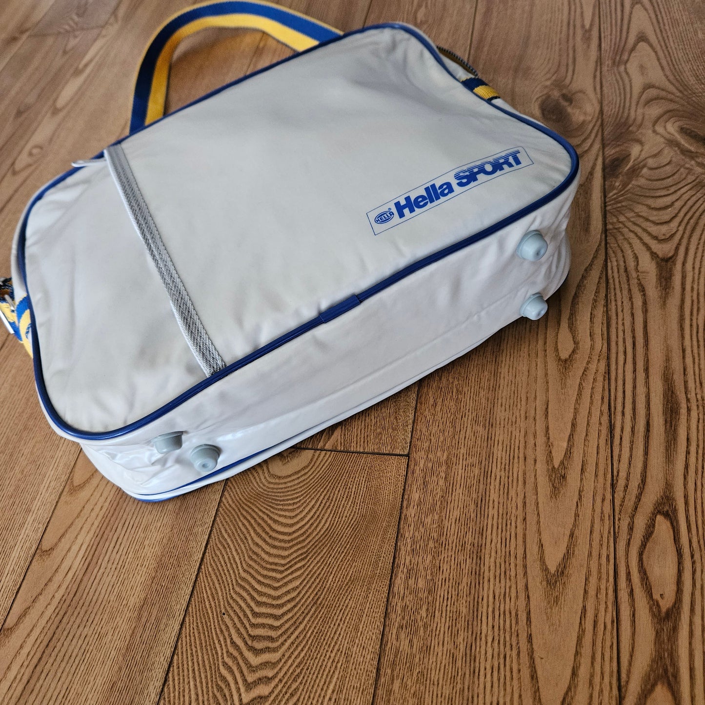 Hella Sport Collection Bag