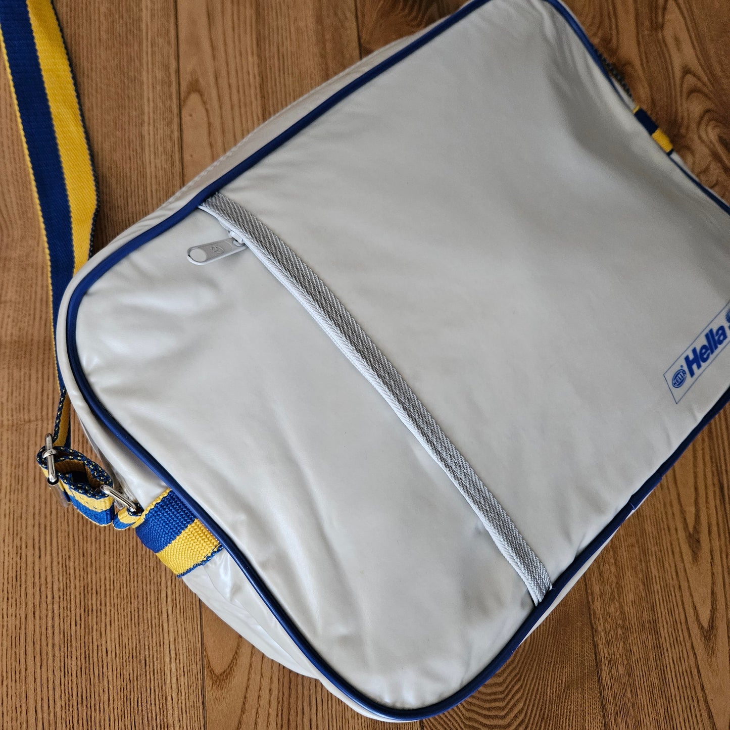 Hella Sport Collection Bag