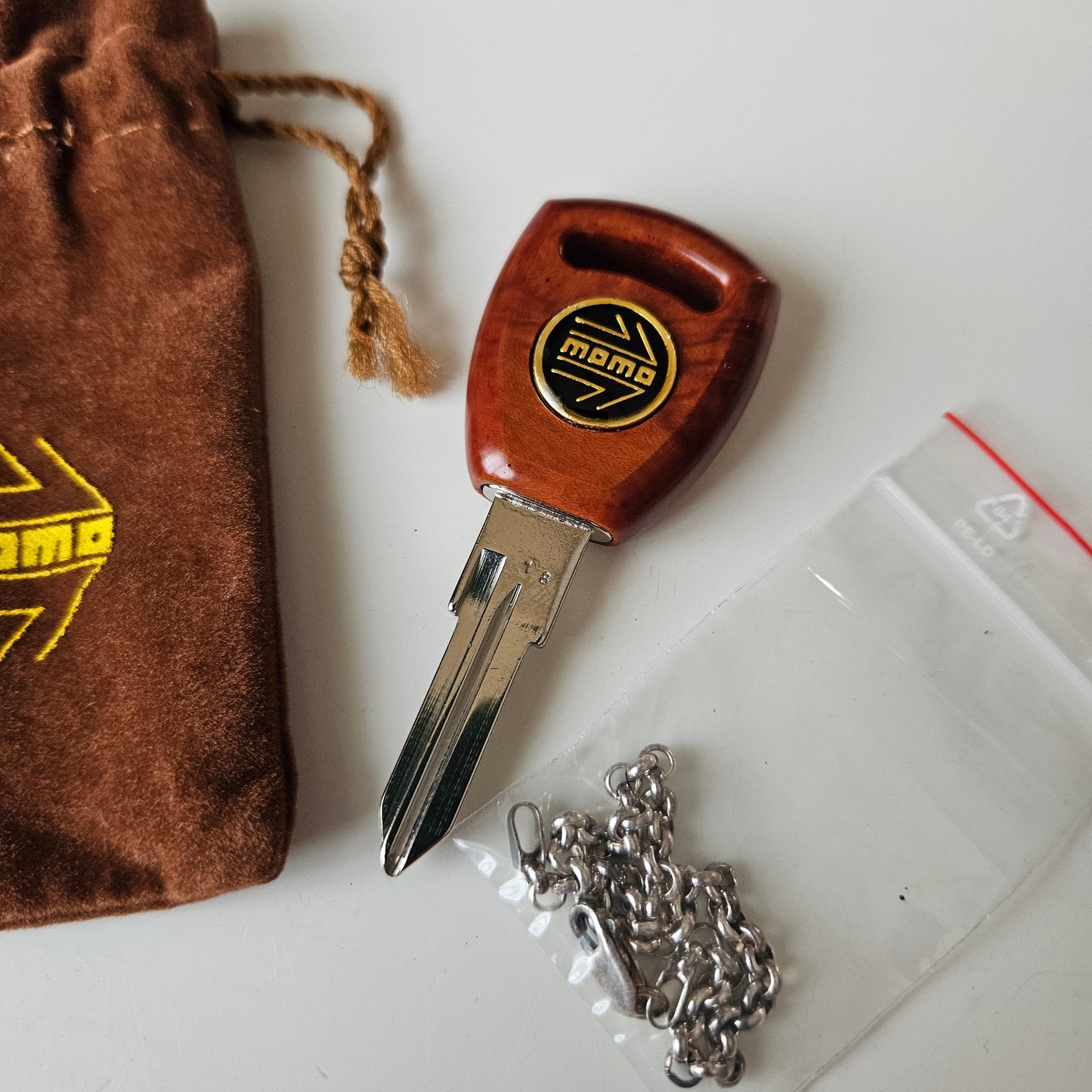 Momo Wooden Look Key