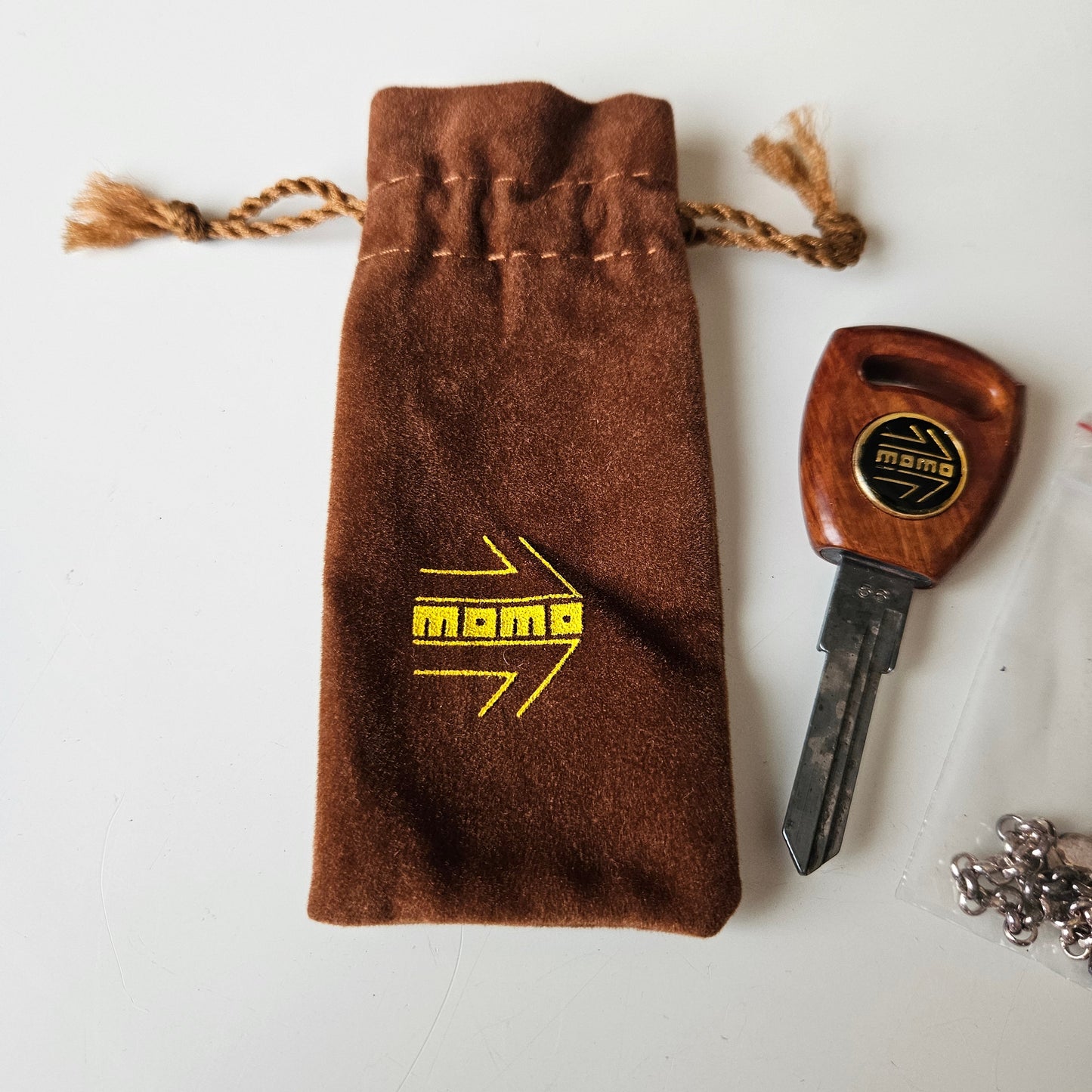Momo Wooden Look Key