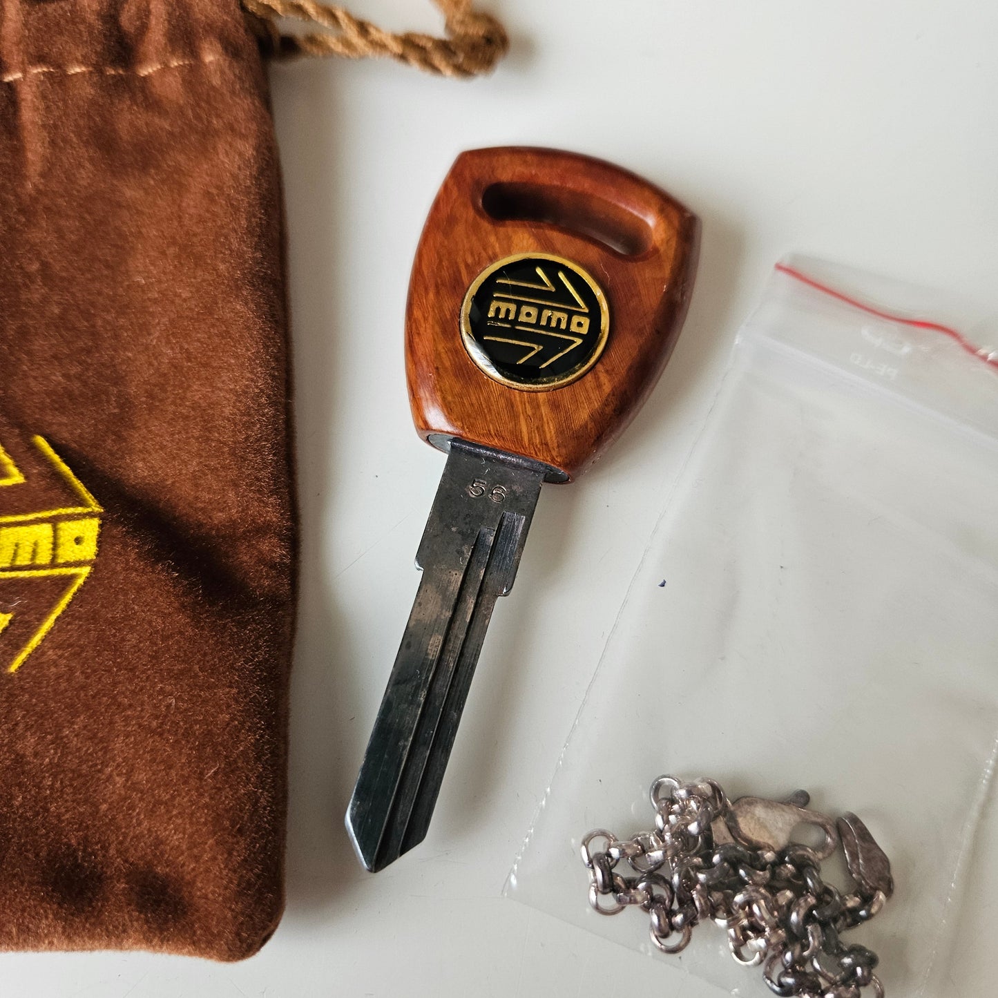 Momo Wooden Look Key