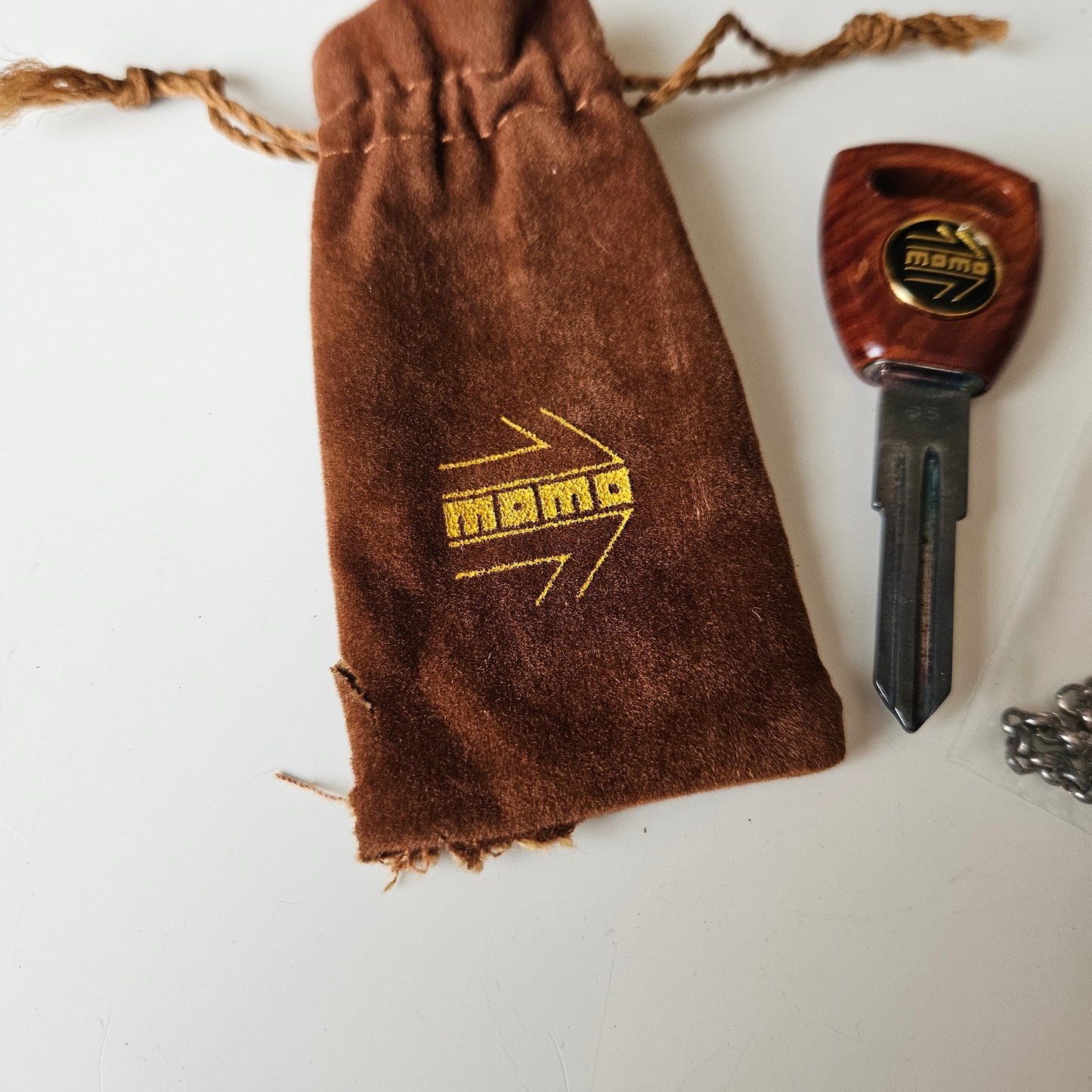 Momo Wooden Look Key