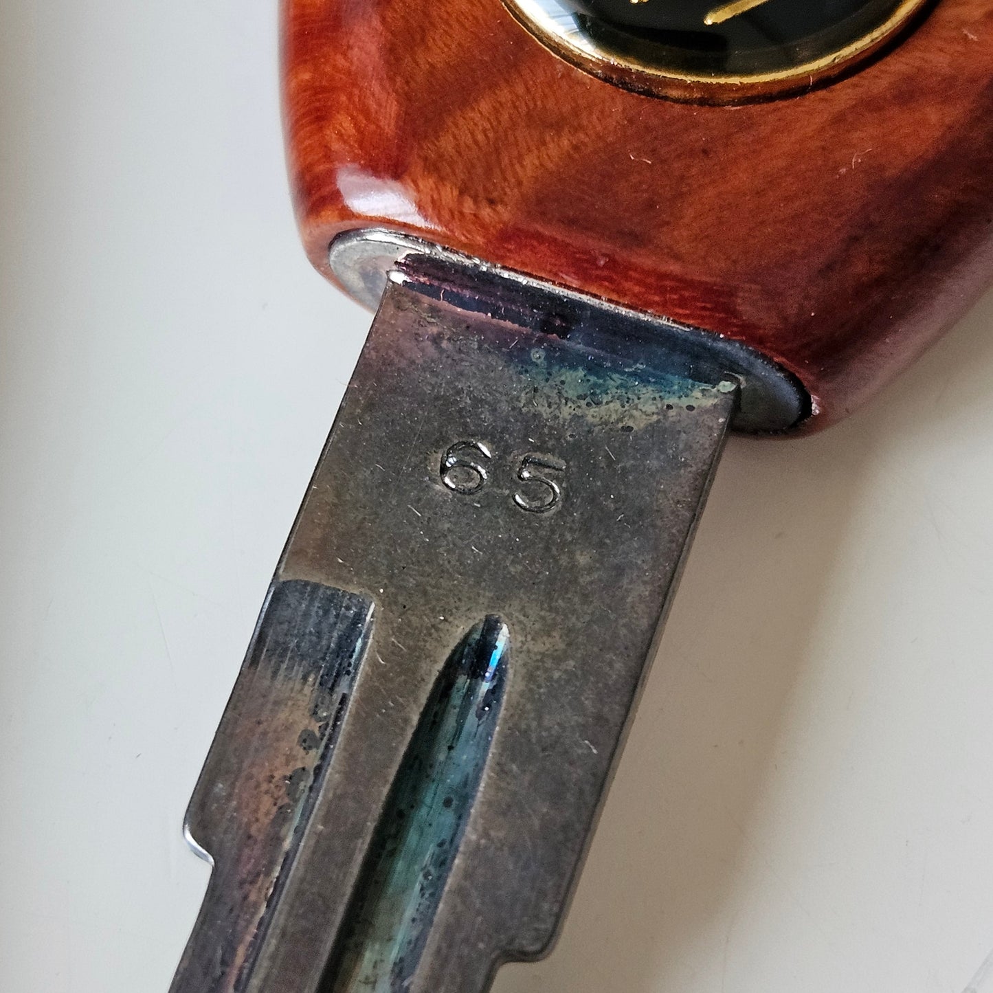 Momo Wooden Look Key