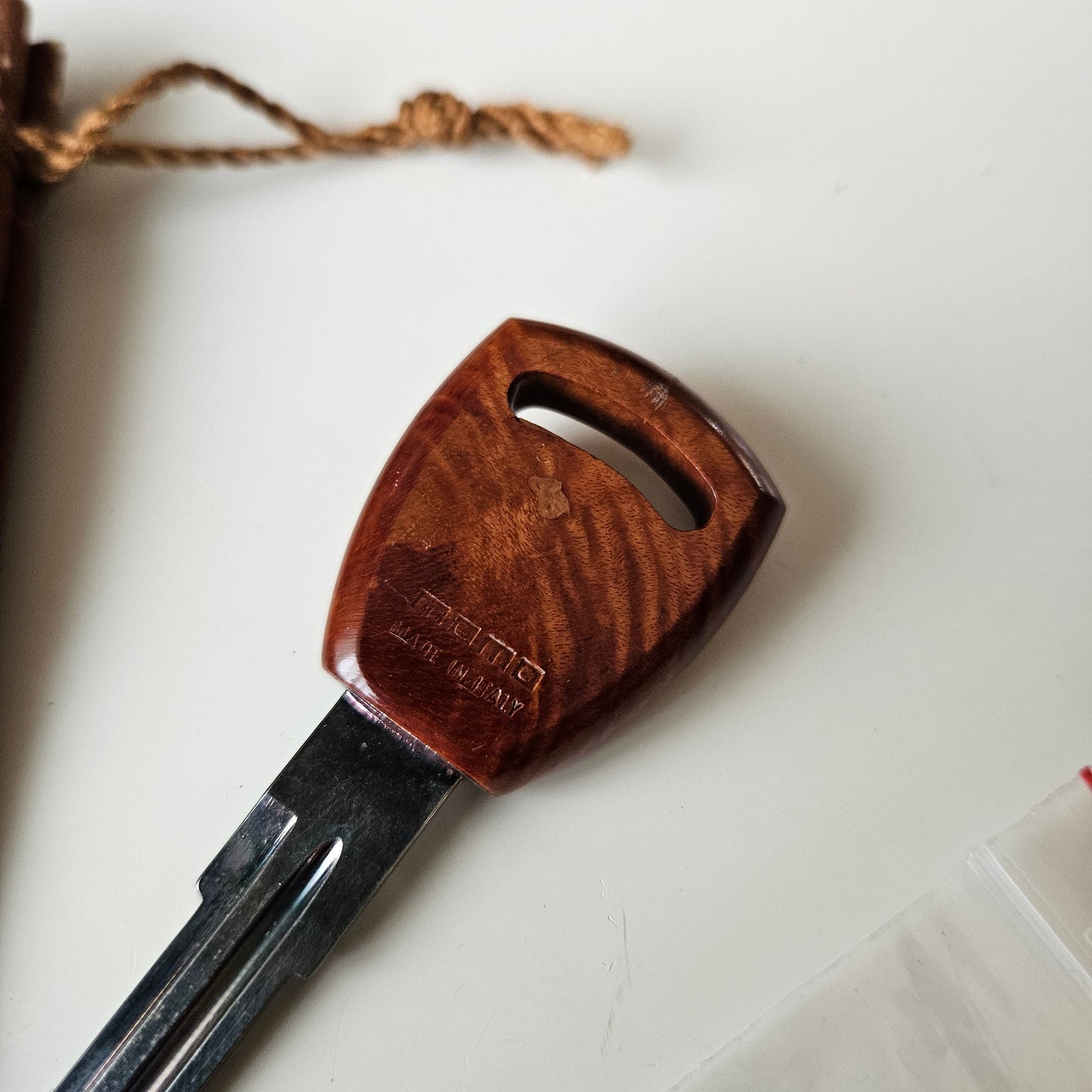 Momo Wooden Look Key