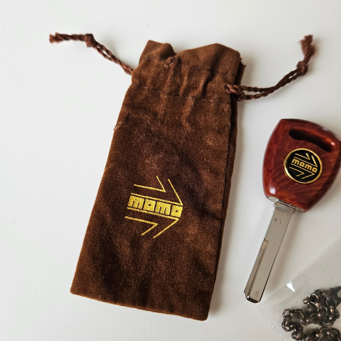 Momo Wooden Look Key