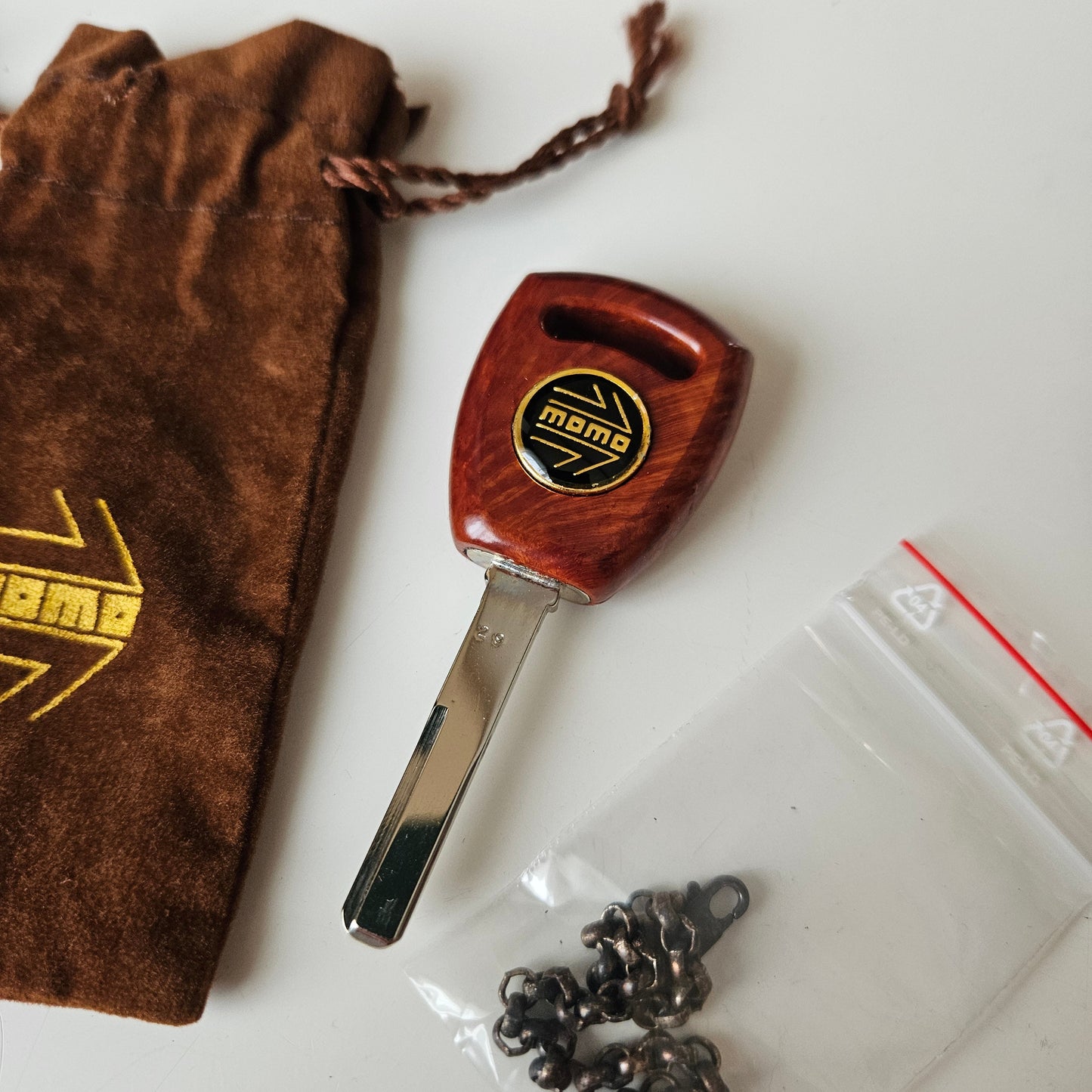 Momo Wooden Look Key