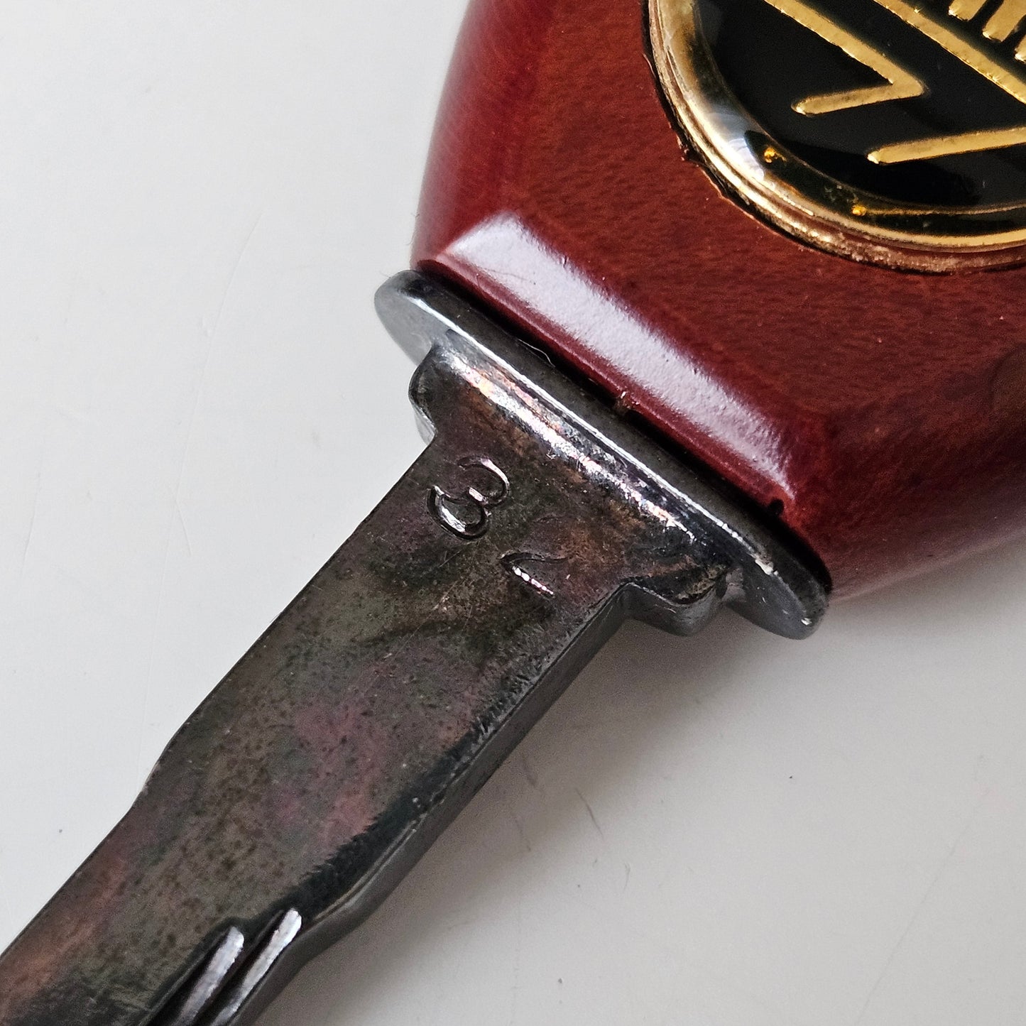 Momo Wooden Look Key