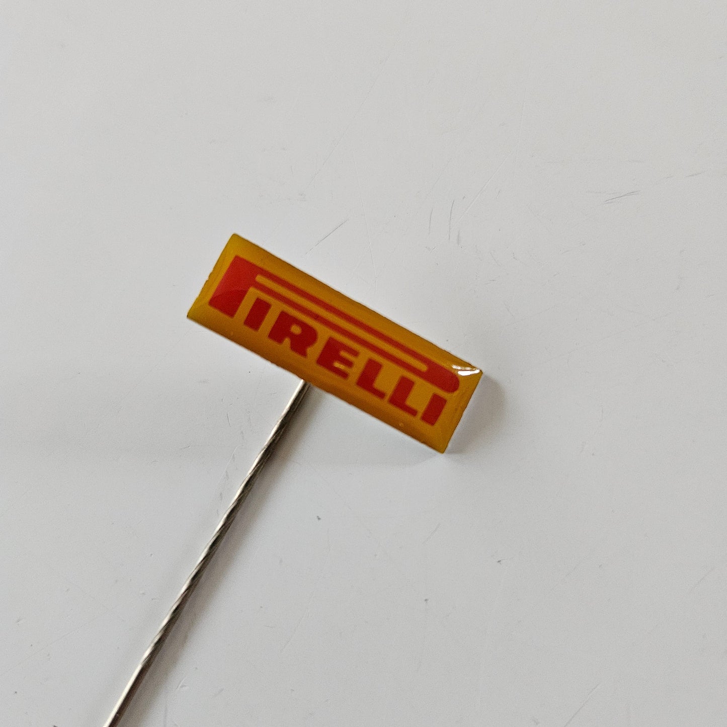Pirelli Pin