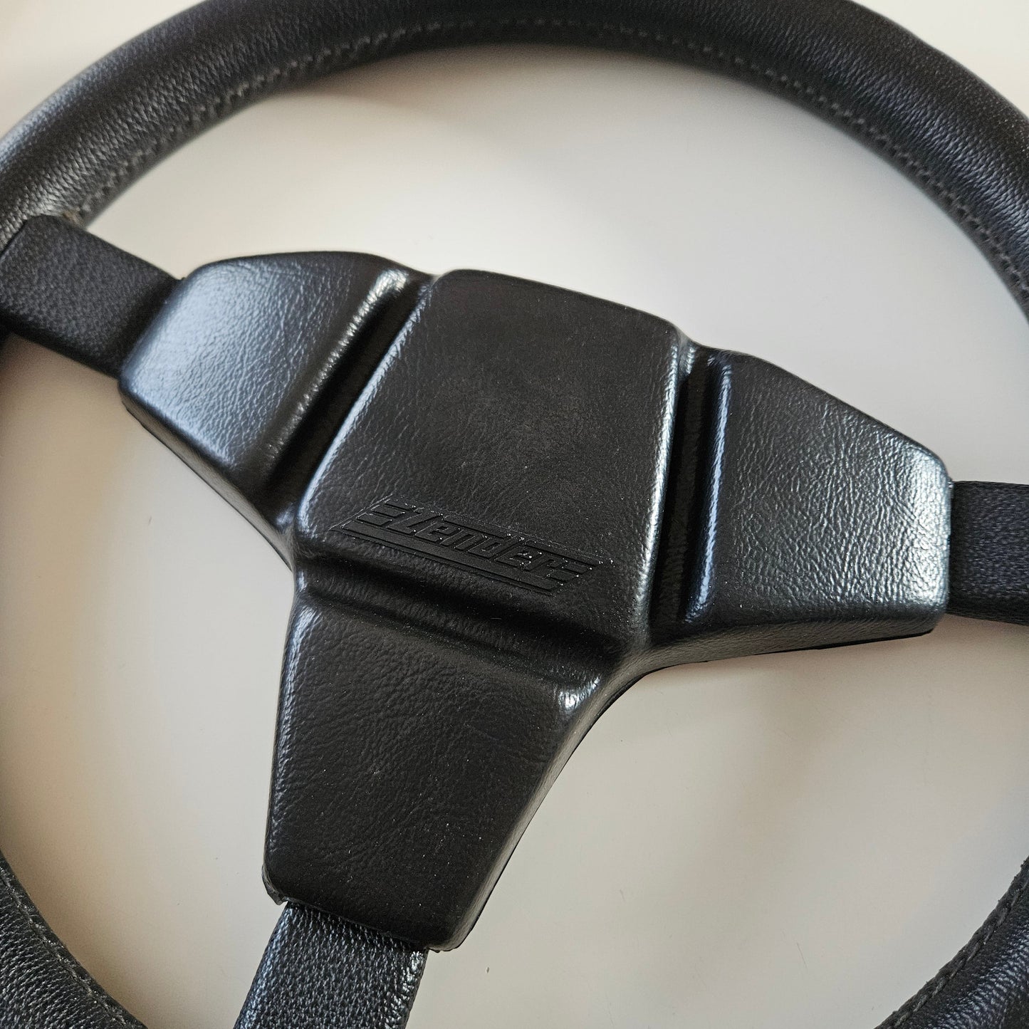 Zender Steering Wheel
