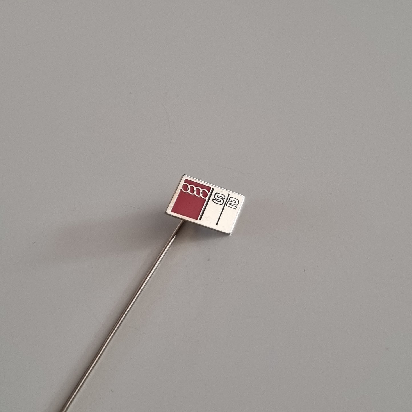 Audi S2 Pin