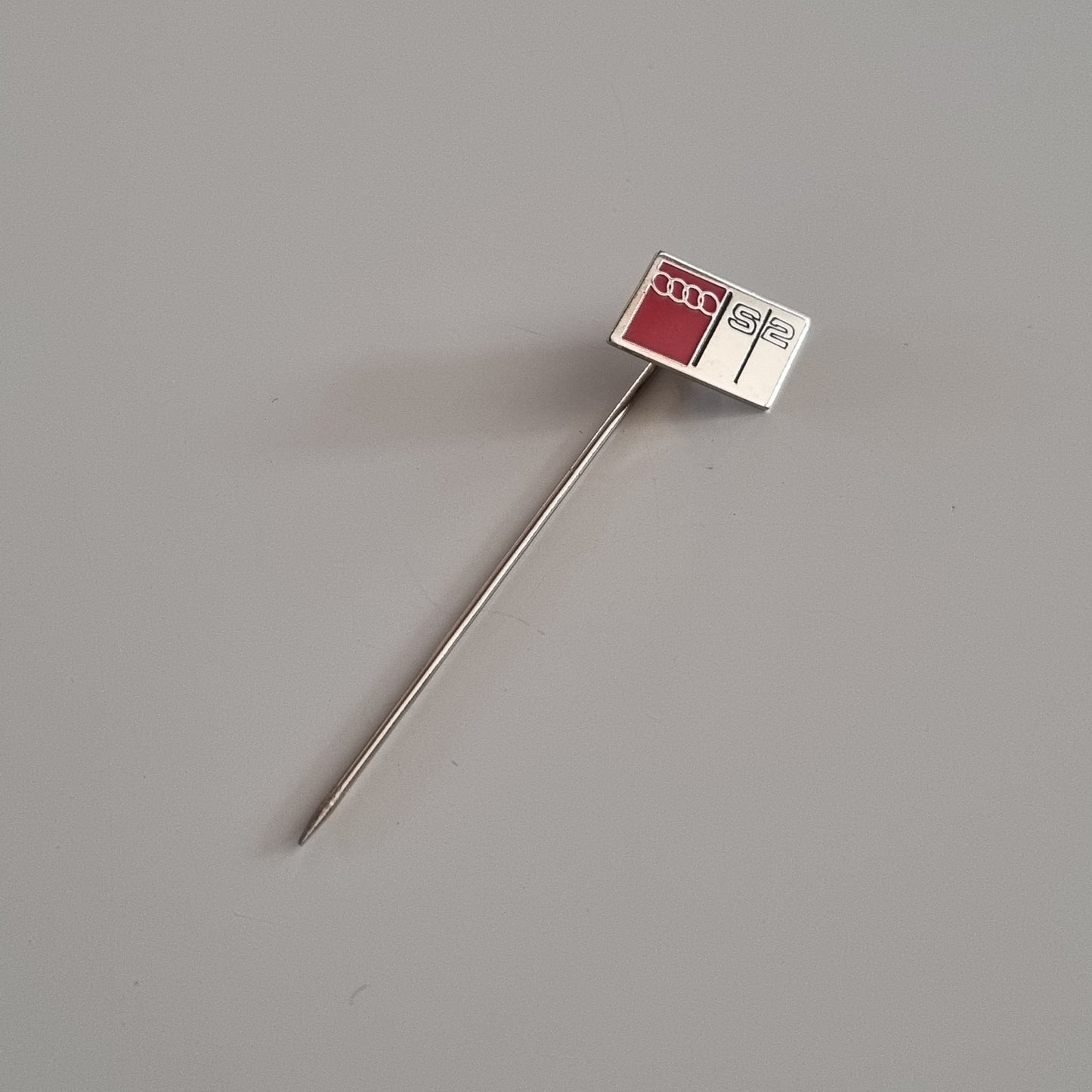 Audi S2 Pin
