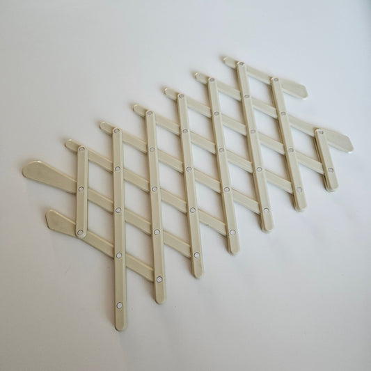 Beige Vintage Safety Vent
