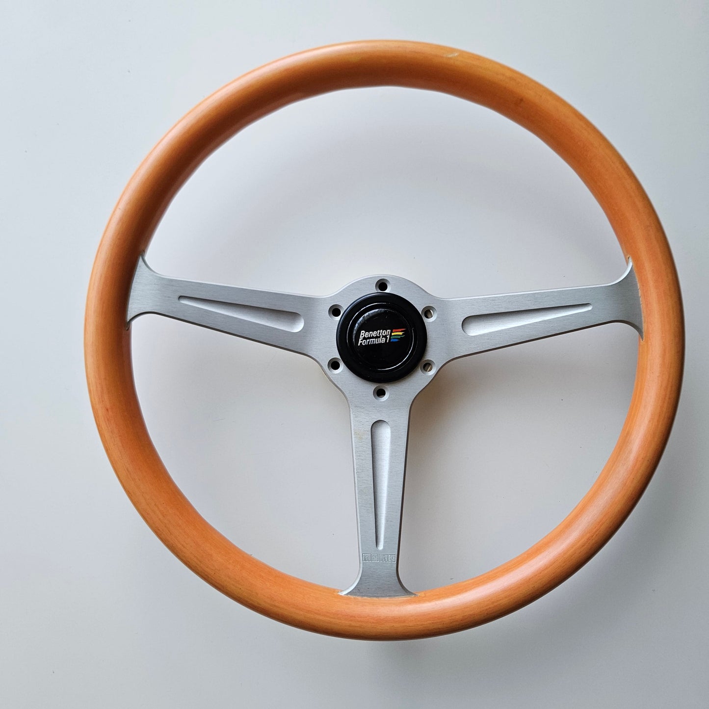 Momo Benetton F1 Fashion Orange Woodgrain Steering Wheel