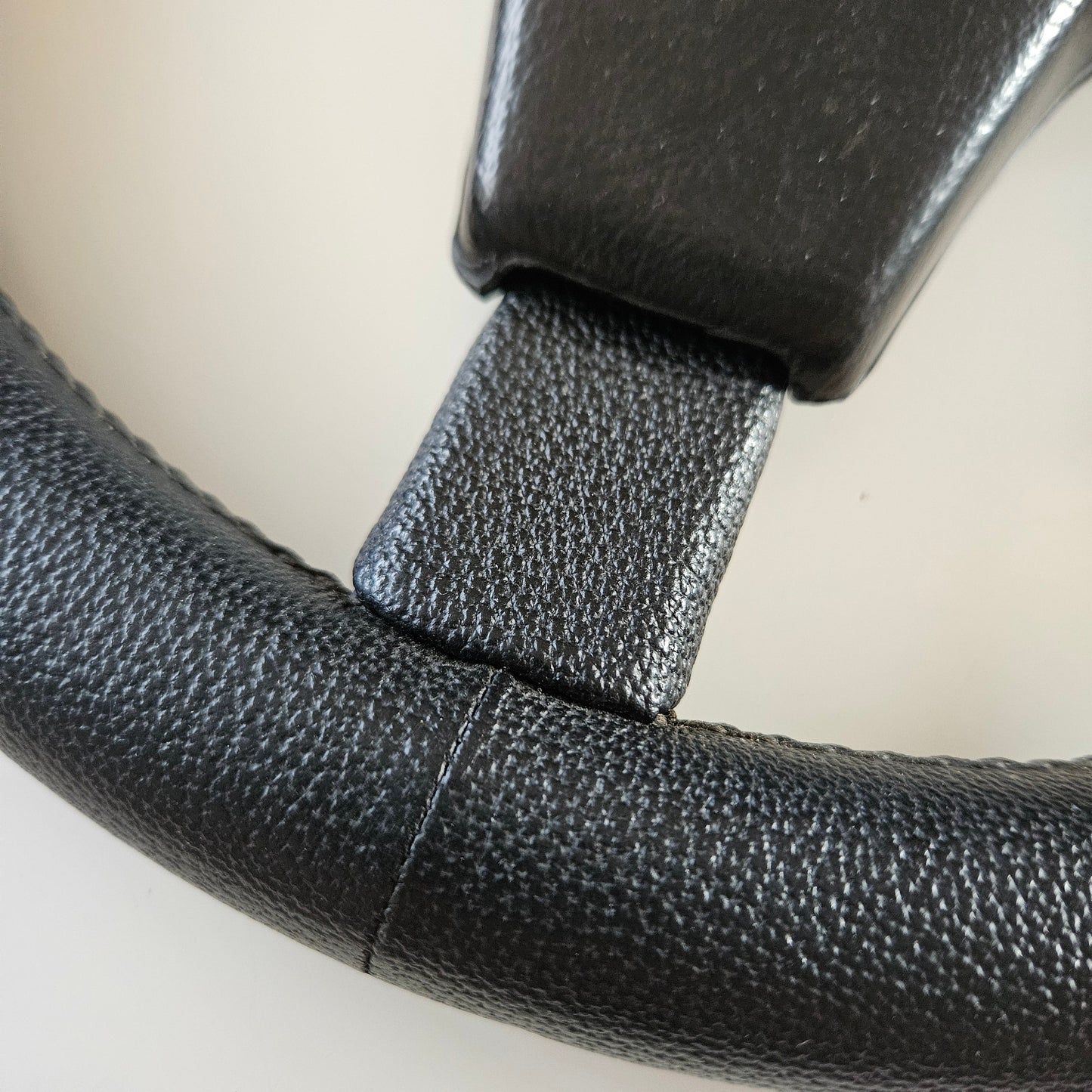Zender Steering Wheel